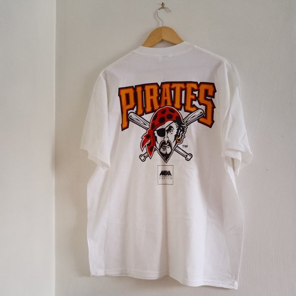 Delta // Pittsburgh Pirates White T-Shirt - Picture 4 of 4
